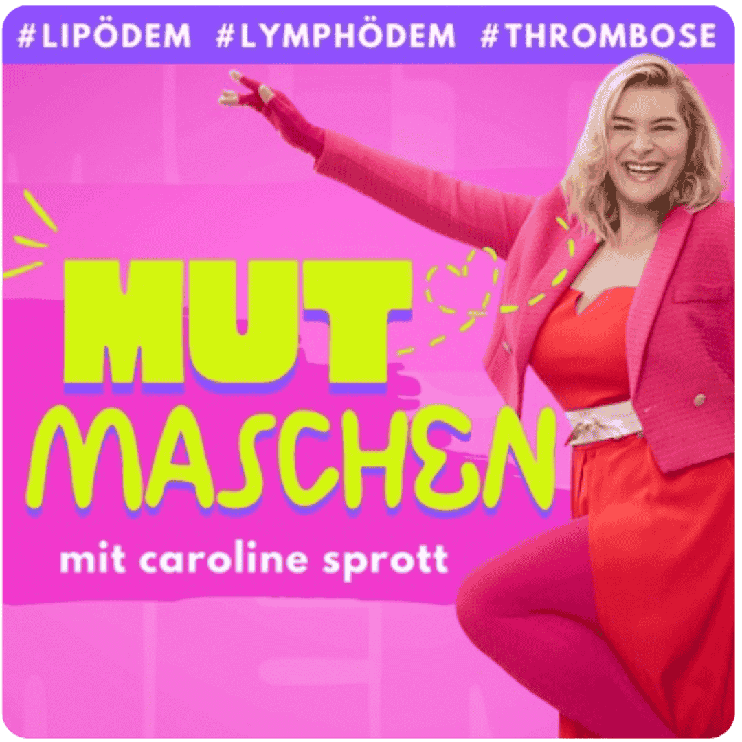 Pinkes Cover vom Mutmaschen Podcast mit Caroline Sprott, die energetisch ihren Arme in die Luft schwenkt und llacht. 